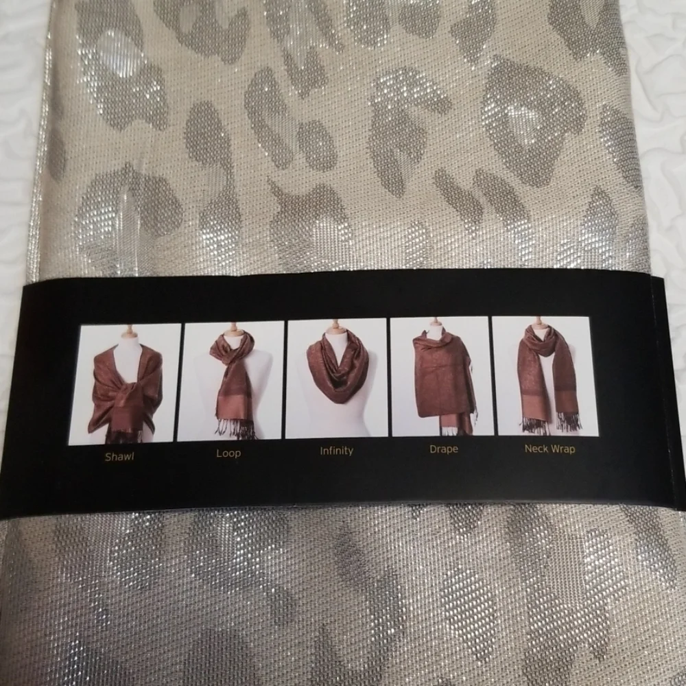 Nicole's Boutique Pashima style Metalic scarf